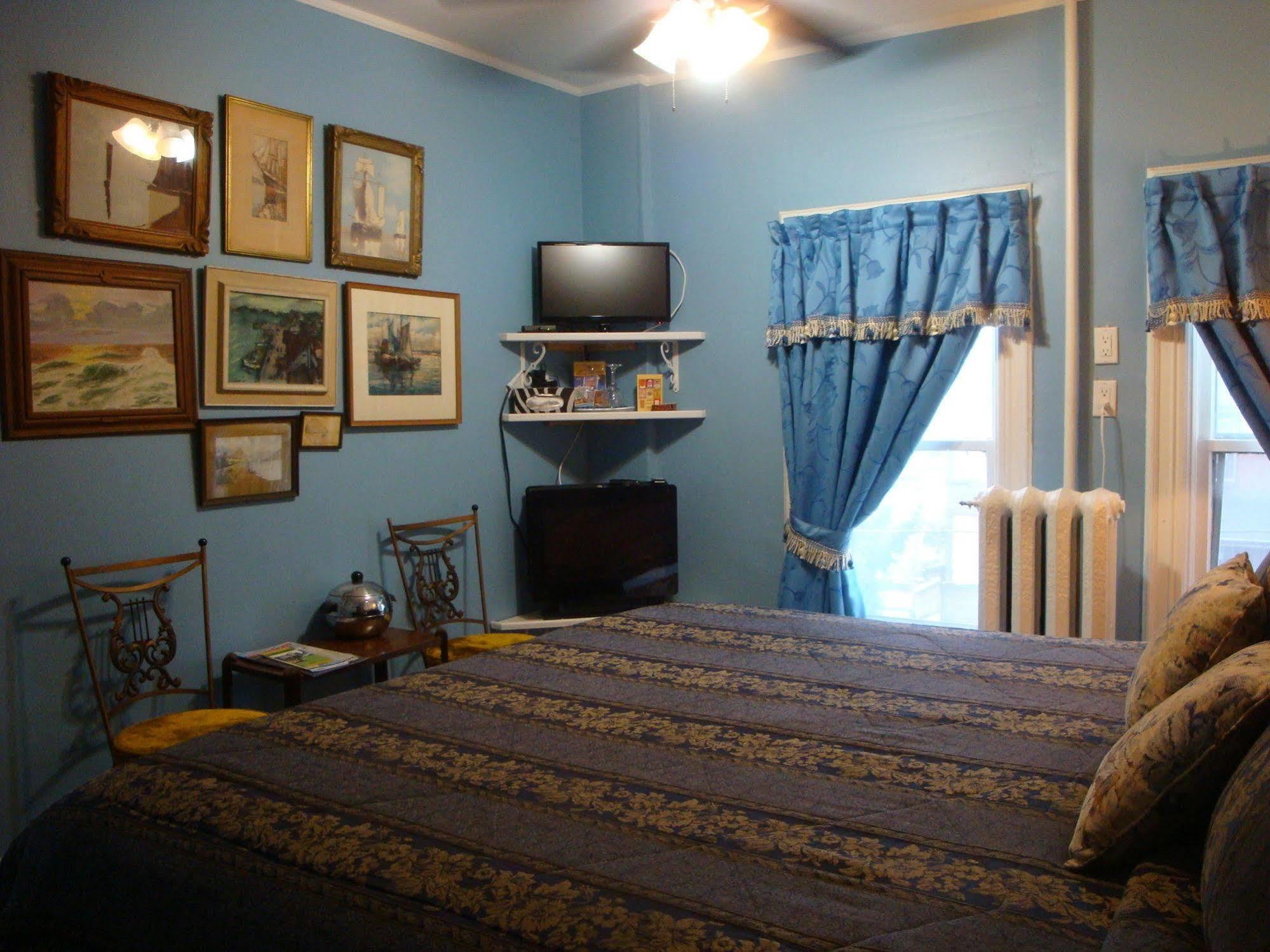 Bed & Breakfast A Moment In Time